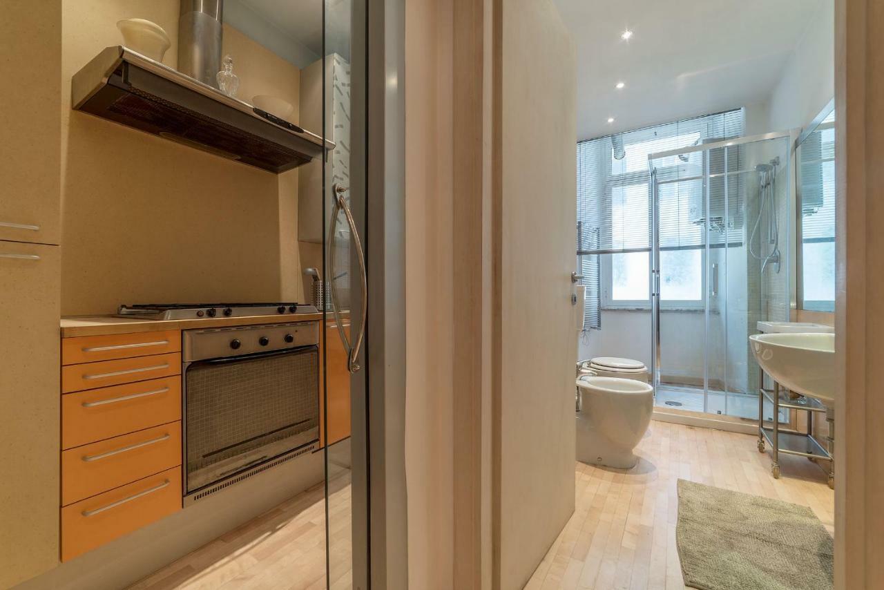 San Giovanni & Colosseo Roomy Flat Apartment
